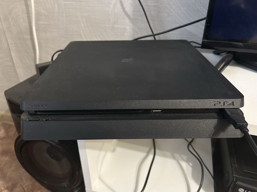 Playstation 4 1 tb