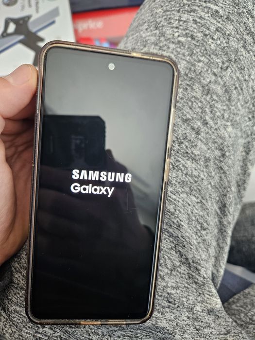 смартфон/телефон SamsungA52 5G