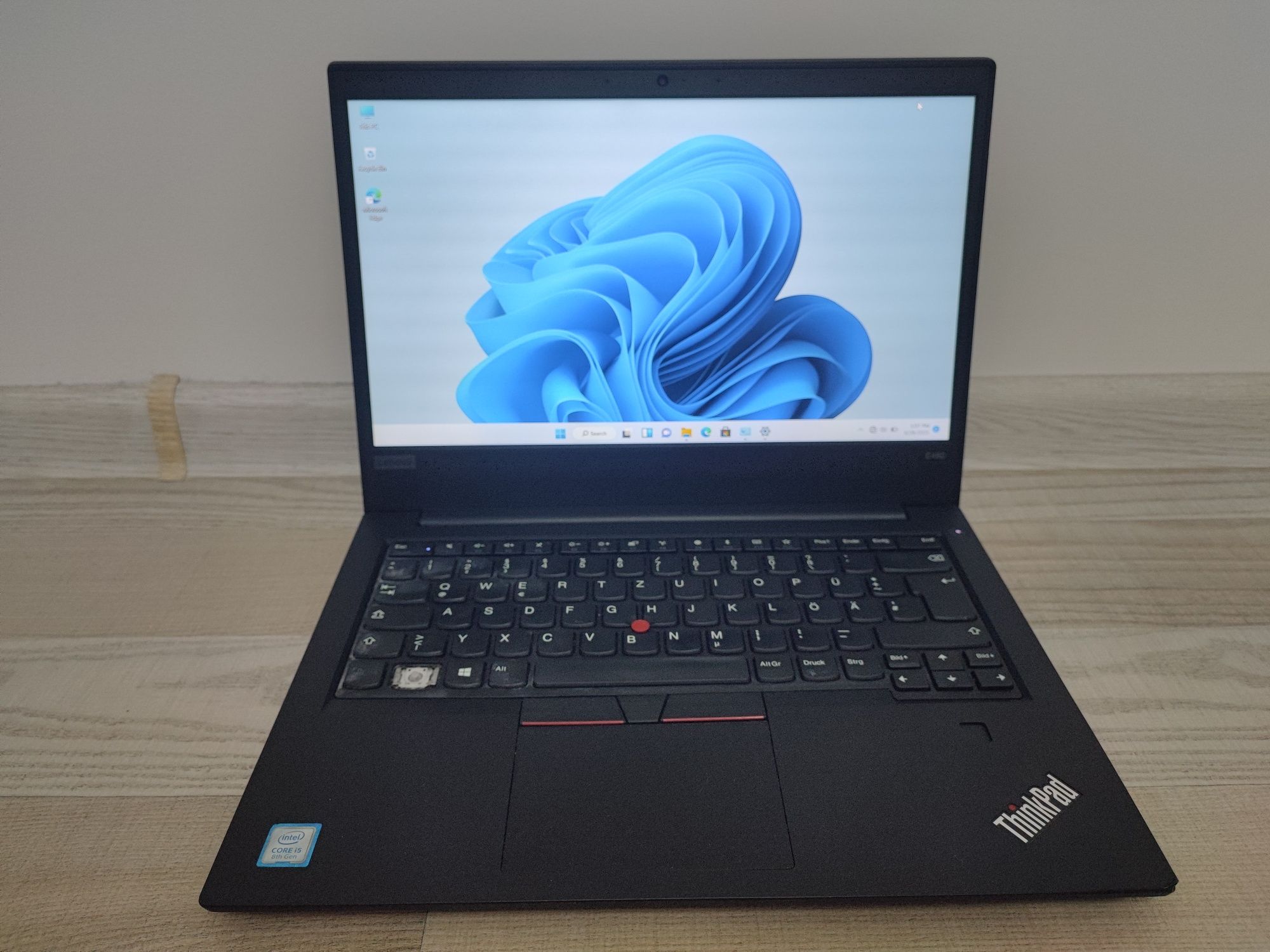 Laptop Lenovo i5 generatia 8 16GB RAM 1TB HDD windows 11 Pro mufa C