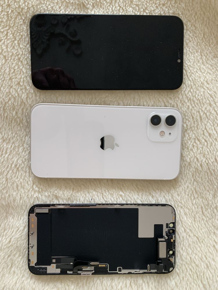 Продавам оргинални части за iPhone X,Xs,11,12,12pro,12pro maks,13