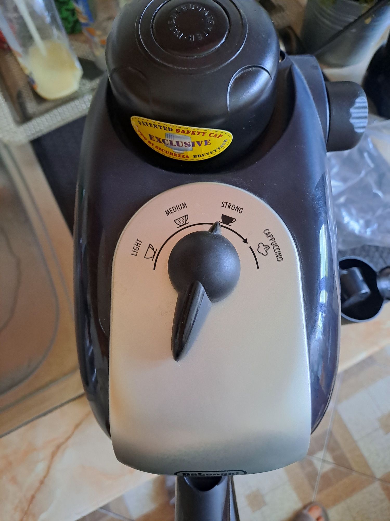 Delonghi esspresor