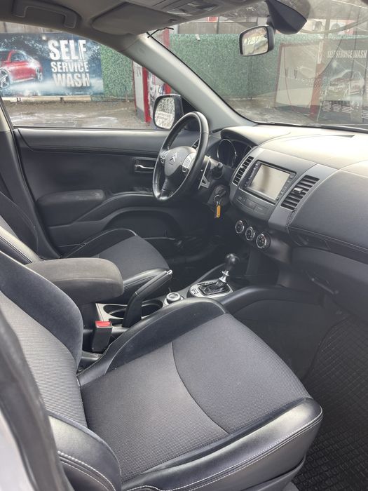 Citroen C-Crosser 2.2 Diesel Automat