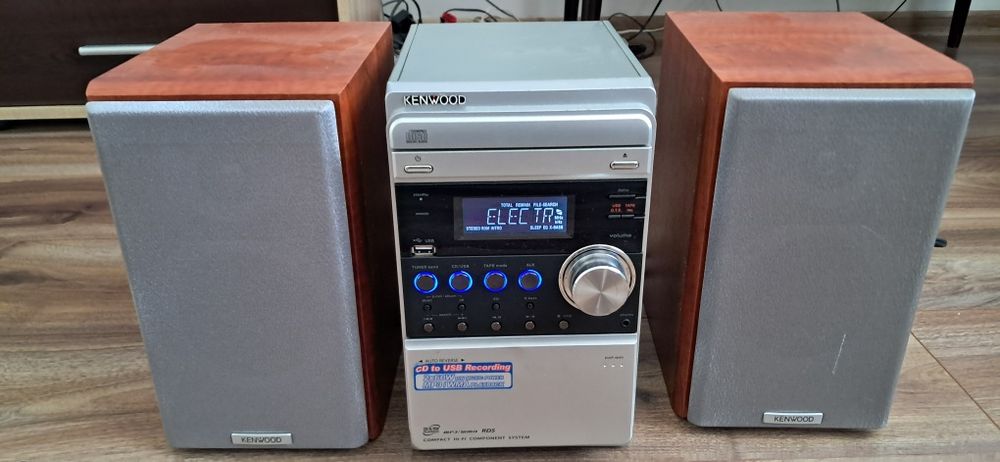 Minisistem Kenwood (cd mp3, tape autorevers, radio rds,usb player aux)
