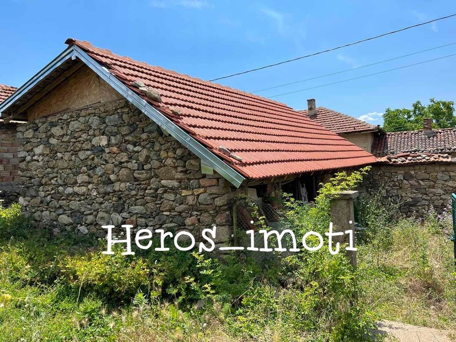 Продава се Къща в Казанлък - 60 кв.м за 485 €/кв.м - Снимка #2