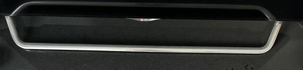 Телевизор диагональ 104 см. LG