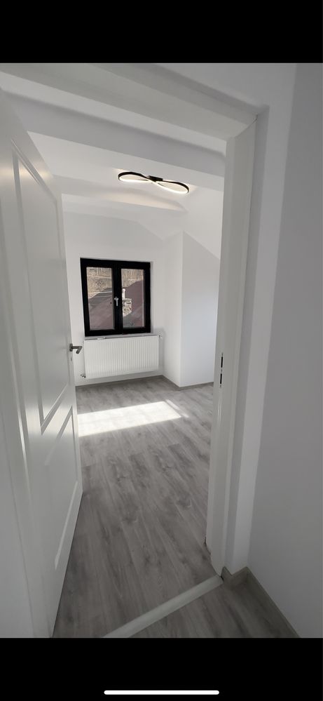 Apartament 3 camere Busteni Castelul Cantacuzino