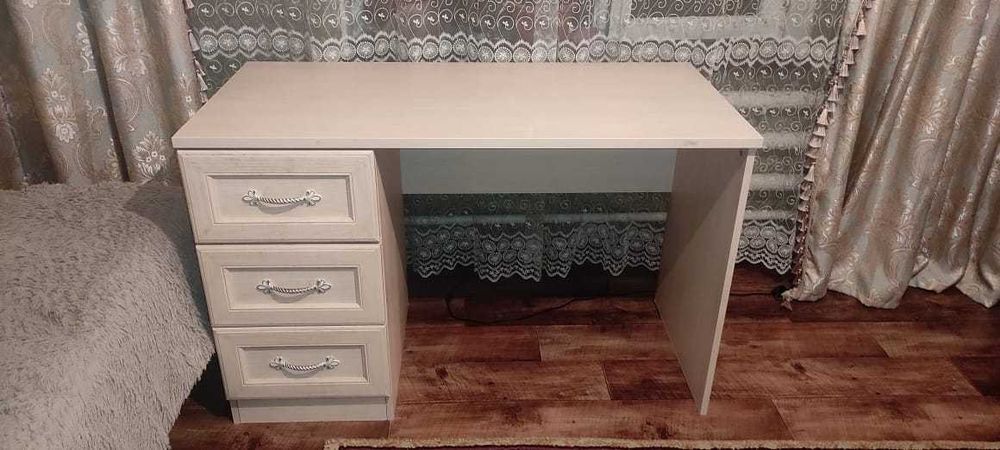 Спальный детский гарнитур