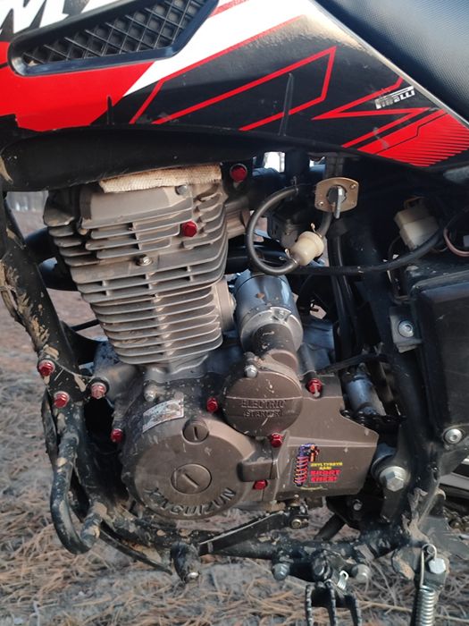 Продаю эндуро [FMZ-06, 2024]

Мотоцикл в отличном состоянии, пробег [1