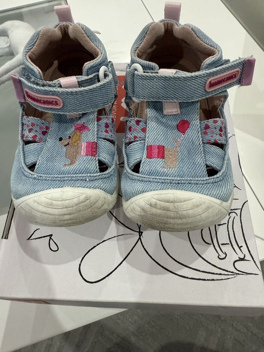 Продавам сандали biomecanics