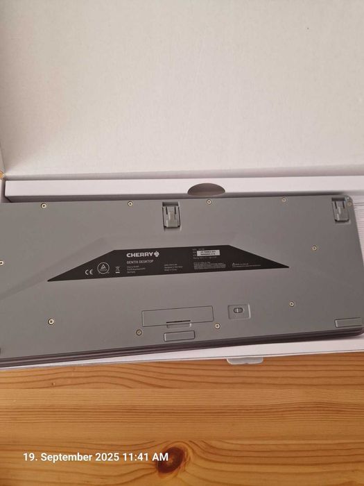 CHERRY GENTIX Wireless Keyboard and Mouse
