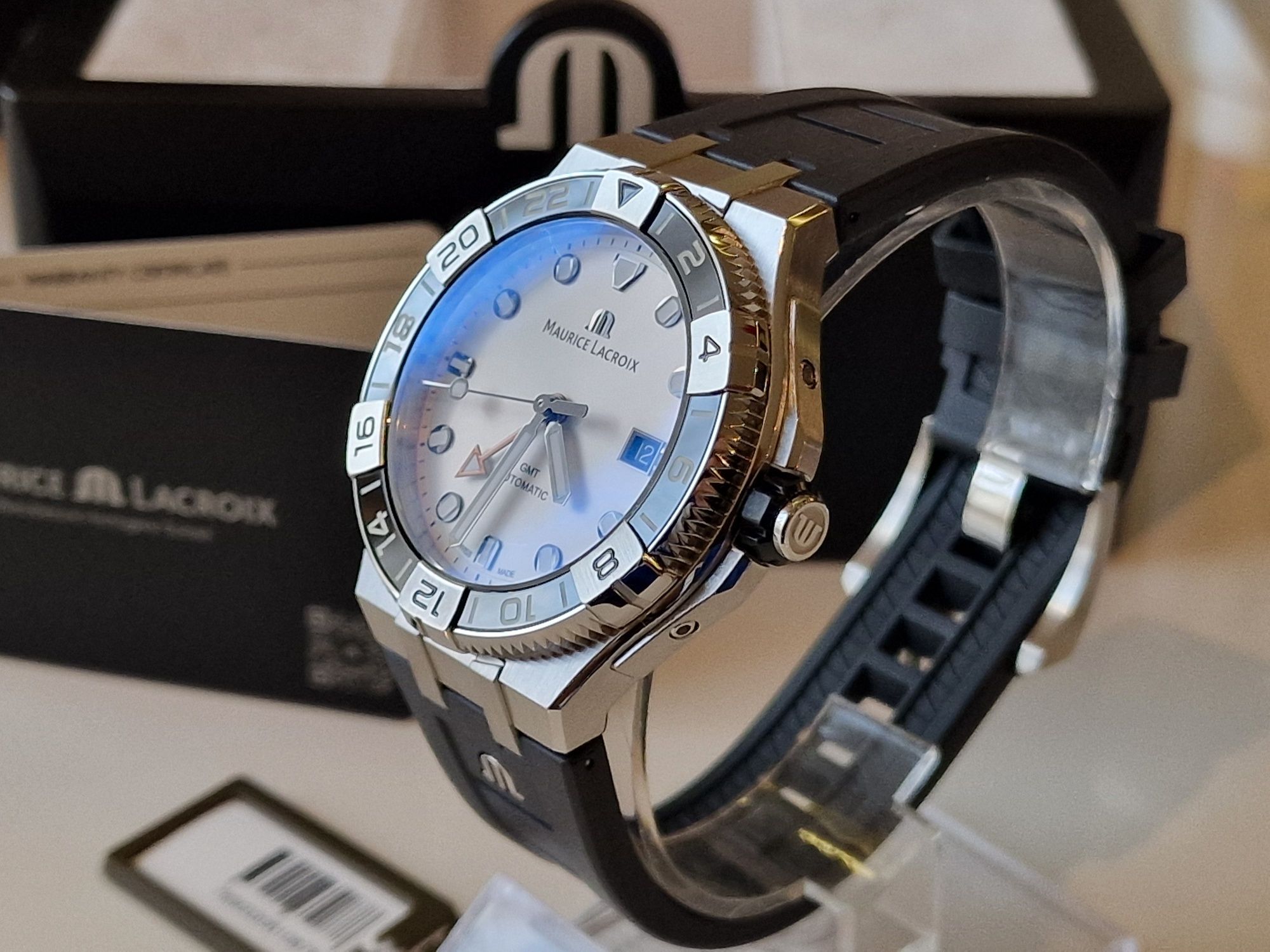 Maurice Lacroix Aikon Venturer GMT Automatic