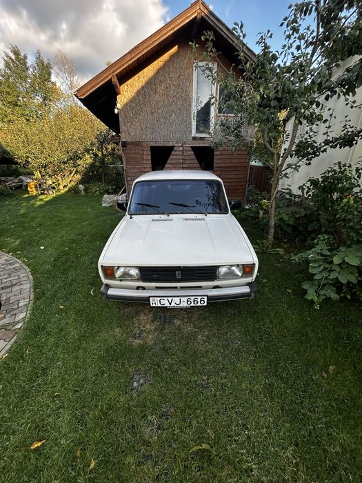Vand Lada 2105 inmatriculat in Ungaria