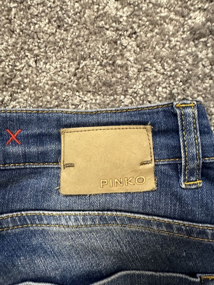 Дънки Pinko