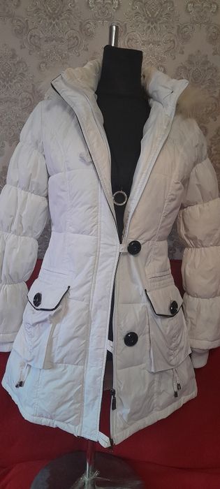 Продам куртку  зимнюю