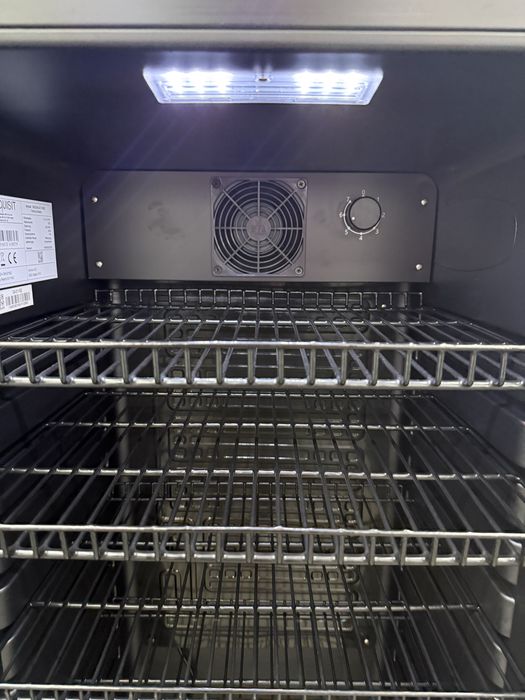 Нова!!! Хладилна витрина EXQUISIT за вино