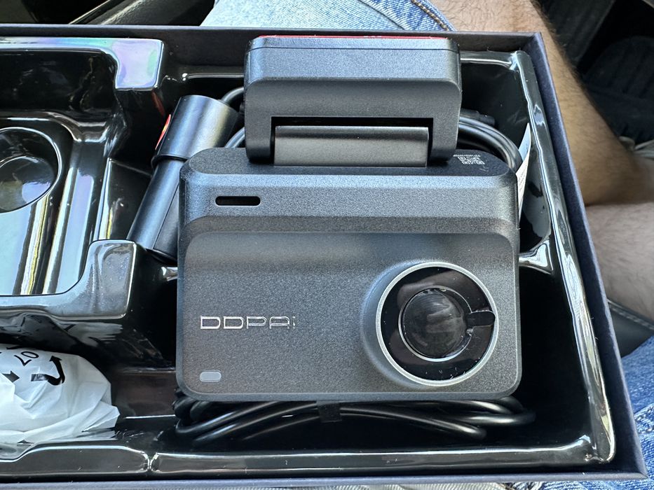 Camera de bord fata-spate DDPAI Z50 Pro