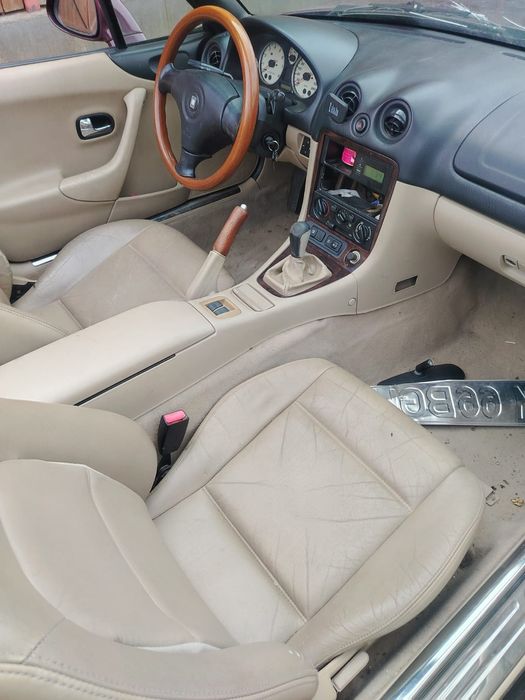 Dezmembrez mazda mx5 nb miata detali in anunt