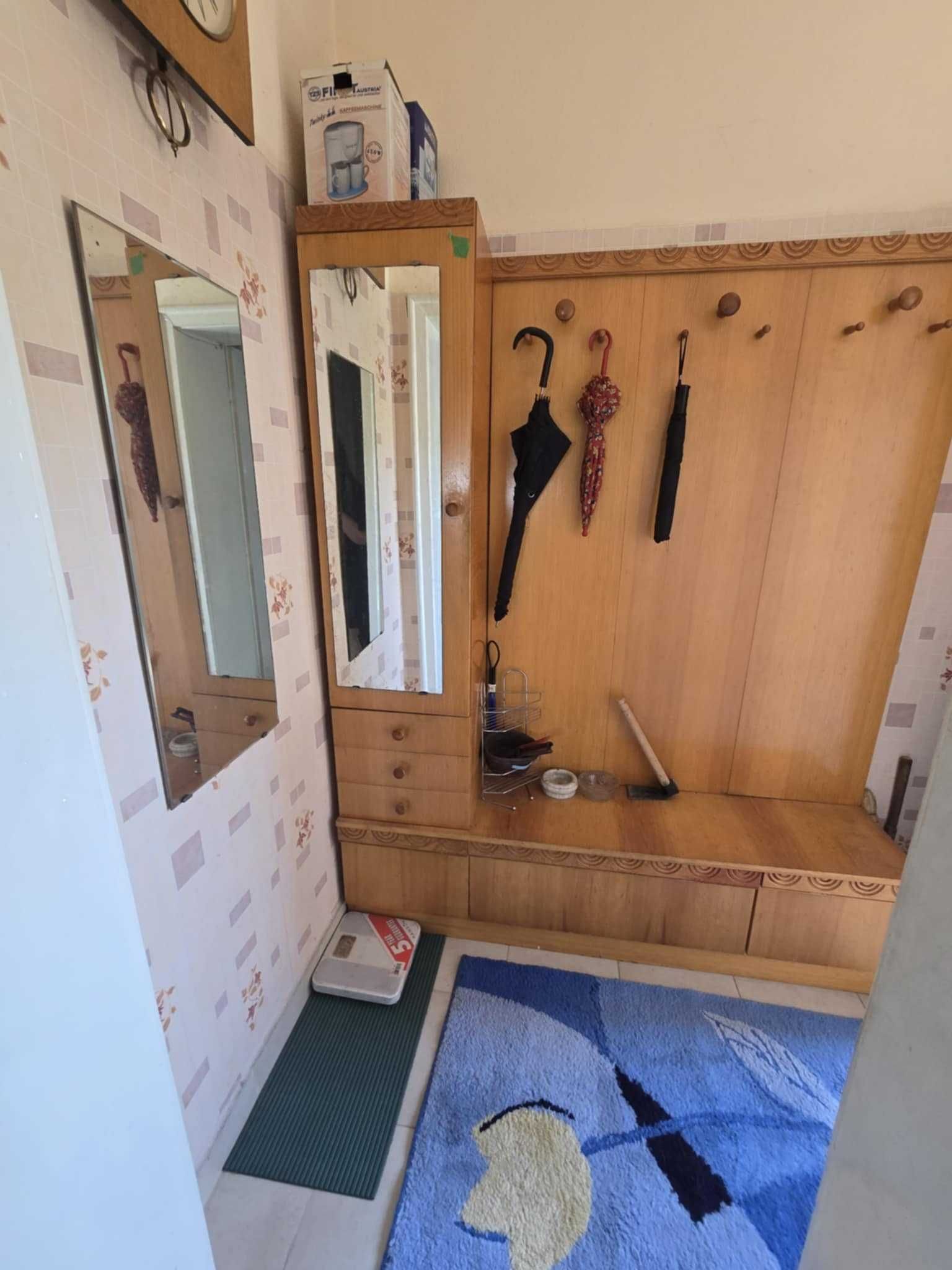 Етаж от къща център със сутерен