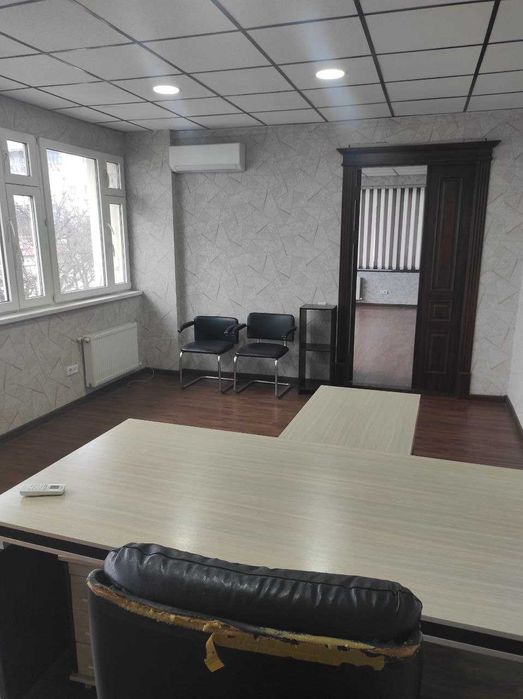 Rent office. center 120m2 3room metro Xalqlar Do'stligi Toshkent city