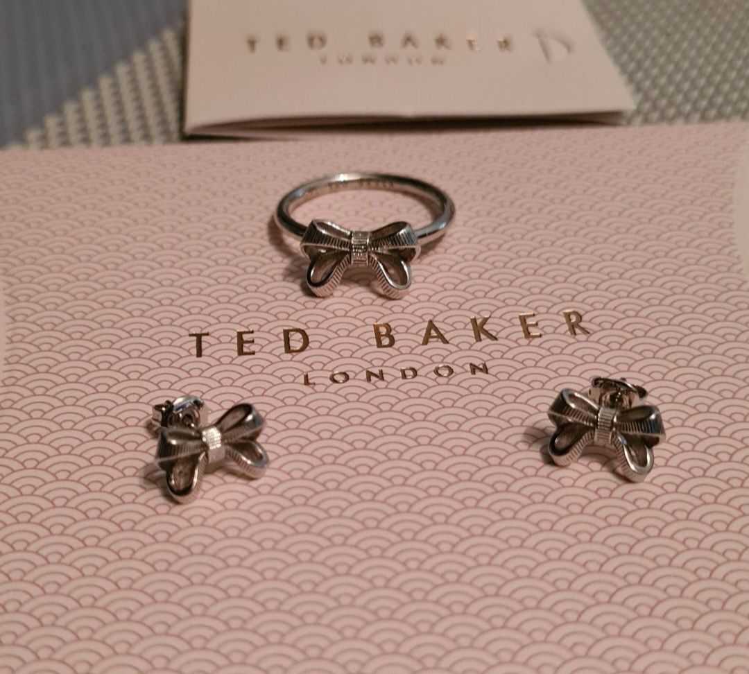 Ted Baker обеци и пръстен