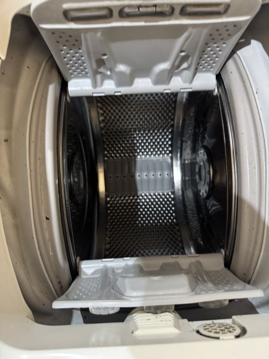 пералня с горно зареждане AEG lavamat