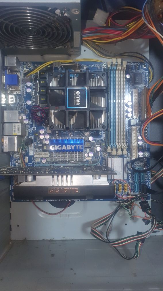 DDR 3 komp sotiladi
