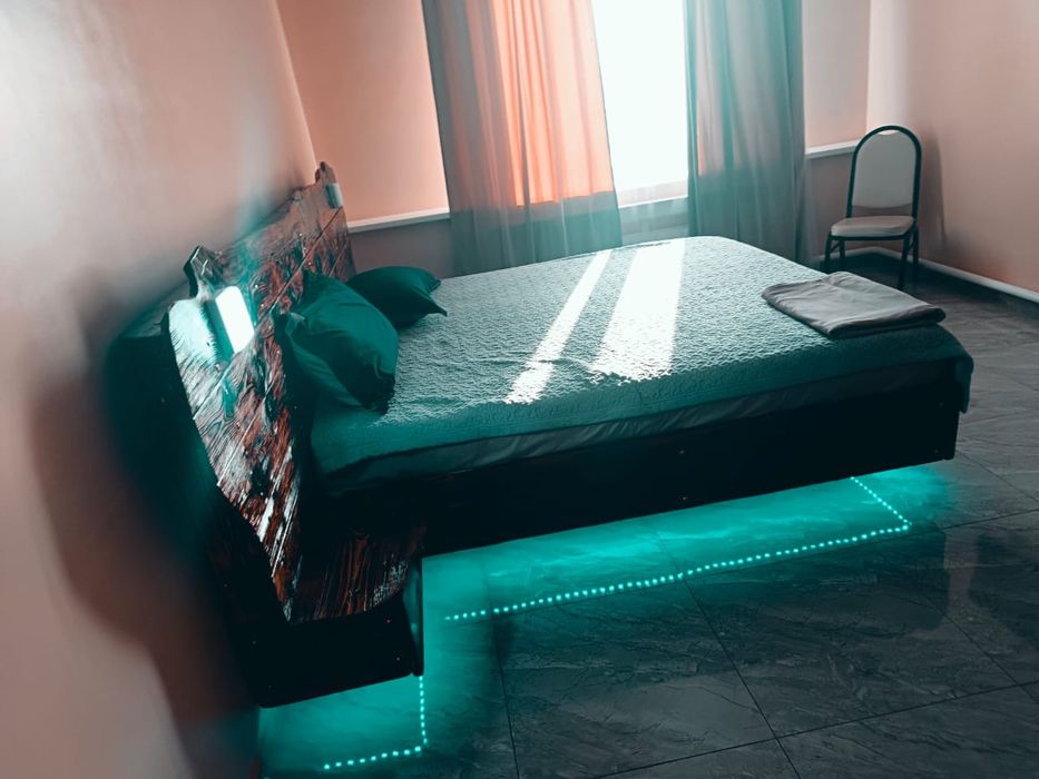 Сдаём номера в новом гостиничном комплексе Лагуна. В номере душевая