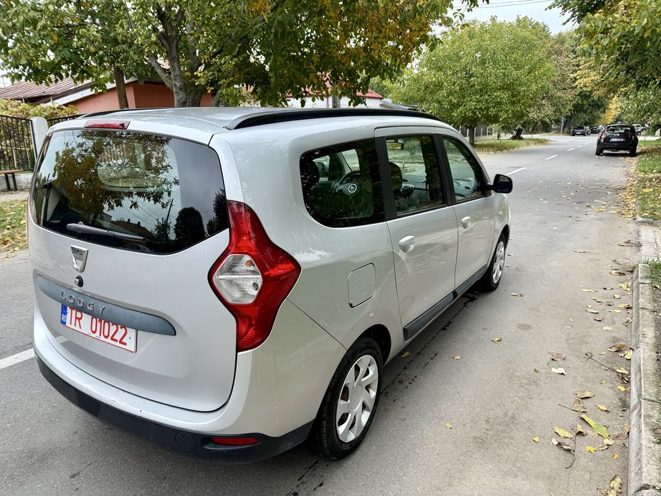 Dacia lodgy 2013
