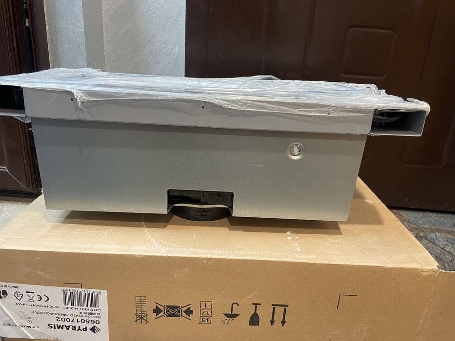 Кухненски аспиратор Пирамис за вграждане