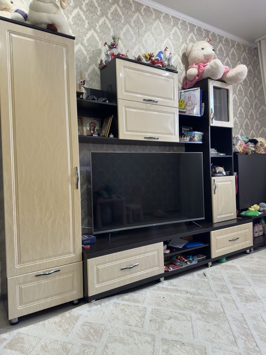 Продам стенку для гостинной