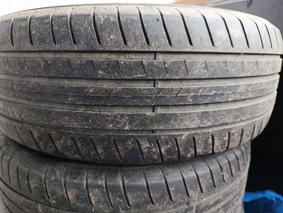 Vând 4 cauciucuri vară