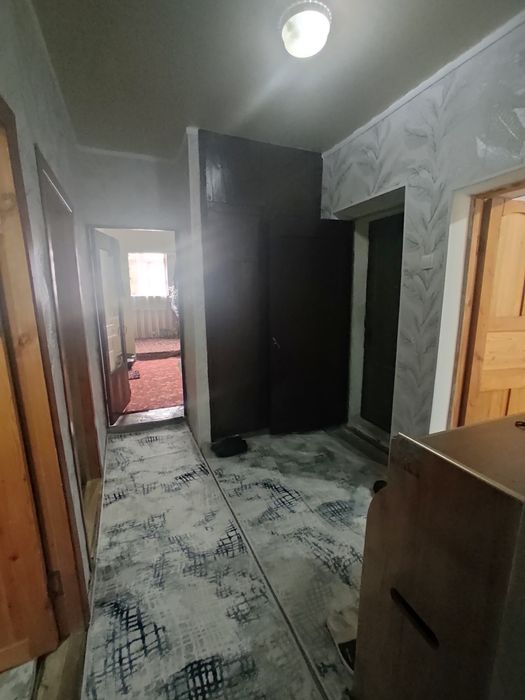 Срочно Продается 3 ком кв 3 этаж срочно