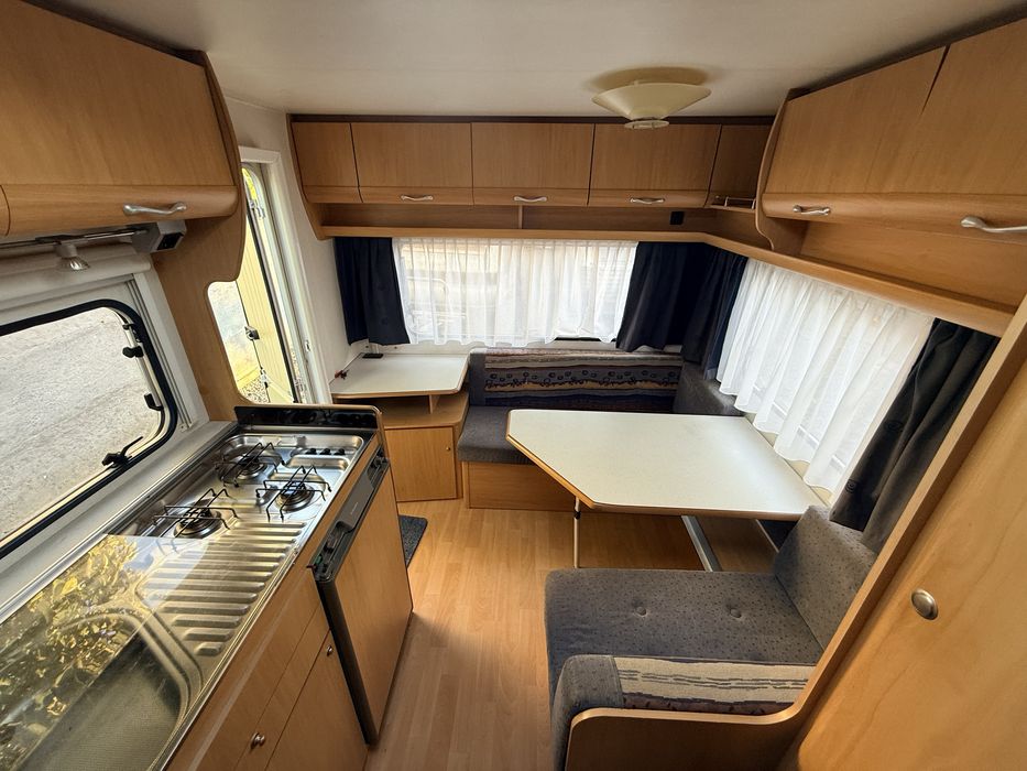 Rulota Beyerland Sprinter 440LB,an2002,4 pers,fransbed,baie,wc fix