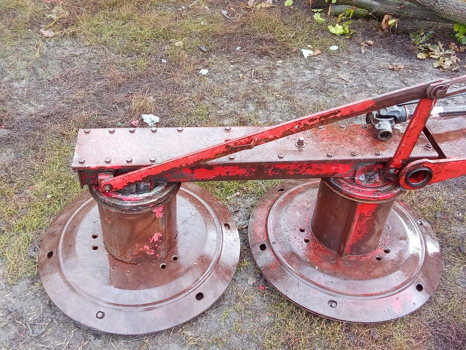 Vând coasă rotativa