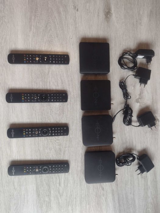 4 броя EON tv box