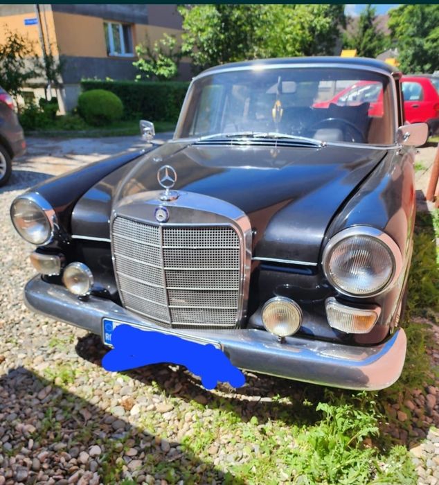 Vand Mercedes Benz