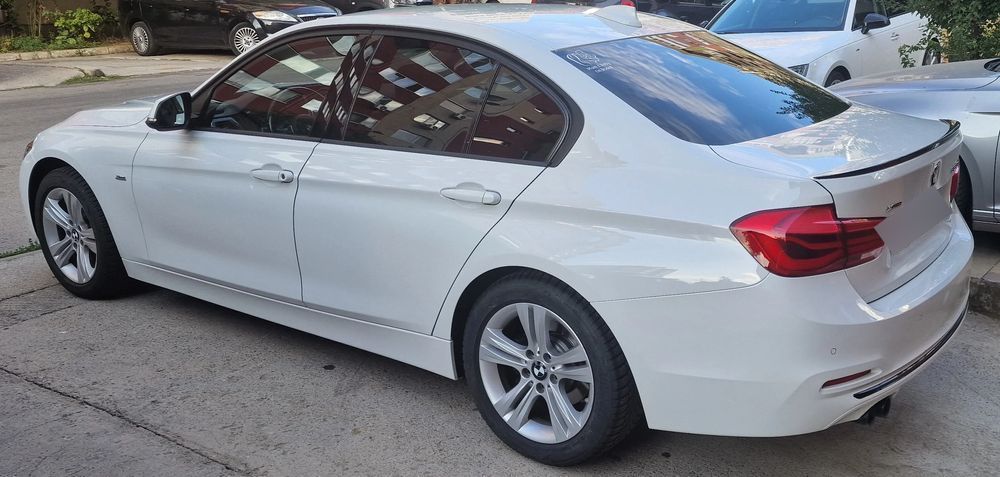 BMW Seria 3 BMW 320D Xdrive F30 LCI Sportline