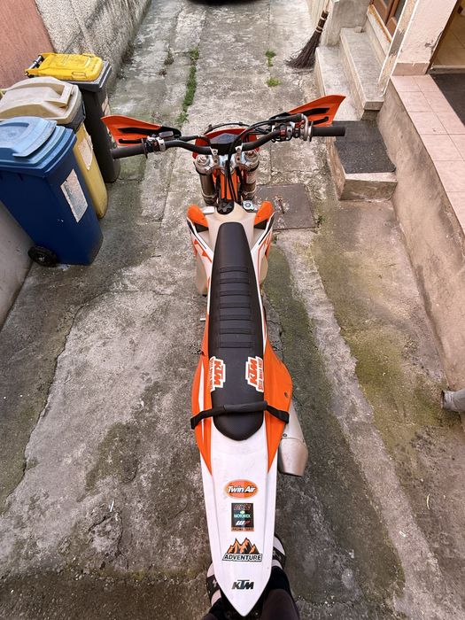 KTM EXC-F 350 4T 2023 — 60 ore, pregătită de distracție
