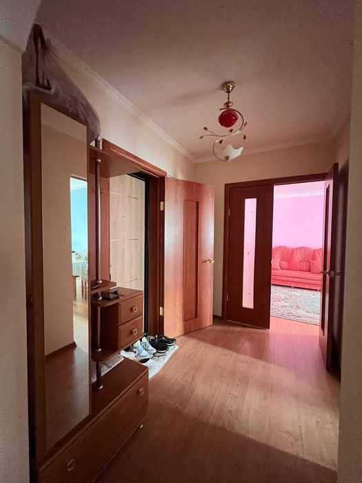 12 мкр 2 комн.кв. 60 кв.м. 2006 г.п.