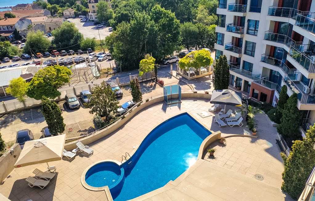 Продава се Тристаен апартамент в Каварна - 103 кв.м за 748 €/кв.м - Снимка #15