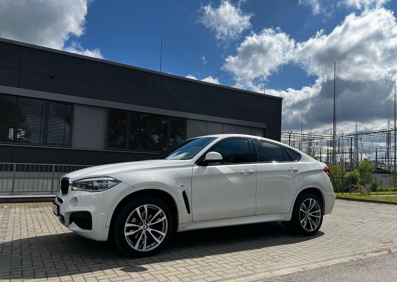 BMW X6 xDrive30 D, M-Paket, EZ 12/2016