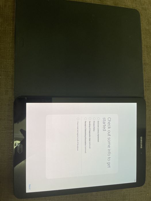 Планшет Samsung Galaxy Tab S3 в хорошем состоянии