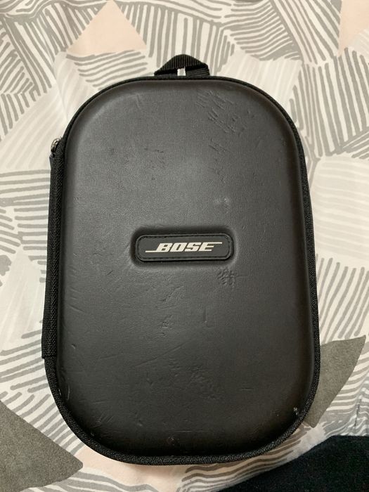 BOSE QC 25 заглушаващи слушалки + амплифайър