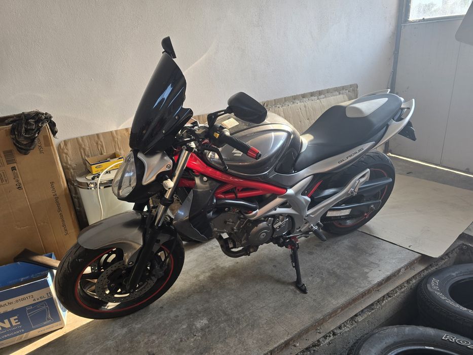 Suzuki gladius 650