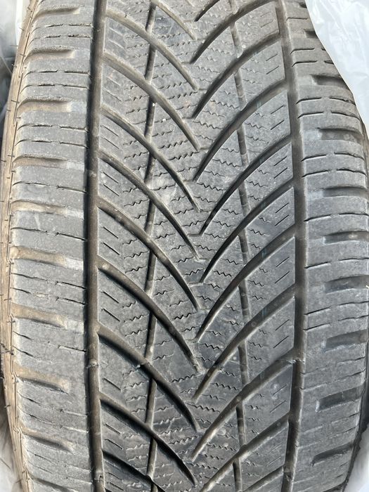 Jante de tabla c anvelope aproape noi M+S Dacia Duster  2015\65R16 V98