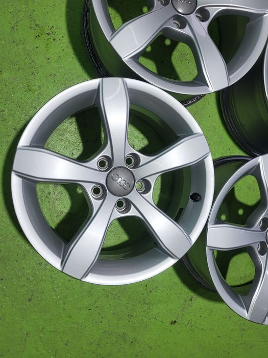 15 5x100 Audi A1 Vw лети джанти 5х100 ауди а1