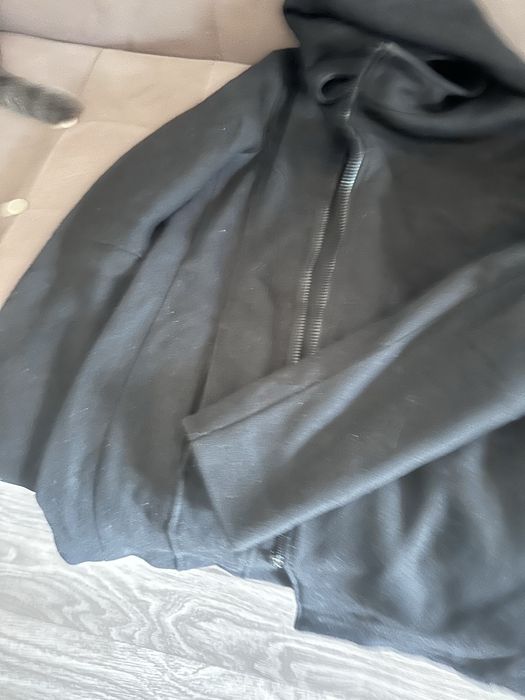 Продаю полупальто на подростка в хорошем состоянии размер 42-44