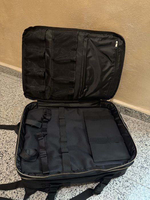 Черна бръснарска раница