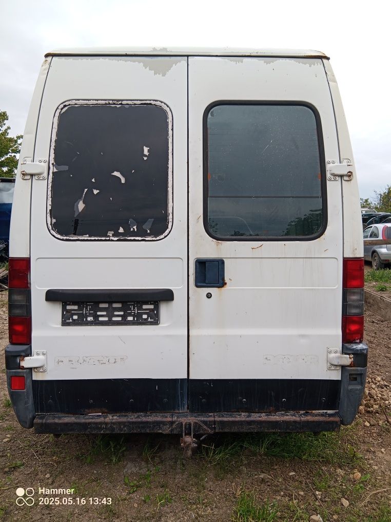 Продавам Peugeot Boxer 2.5 107 конски сили нов внос