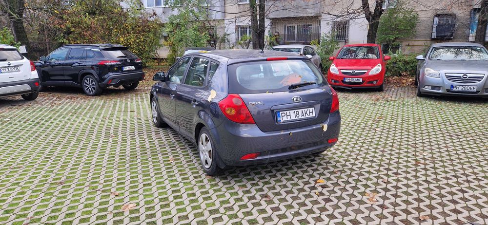 Vand Kia Ceed 1.4 benzina